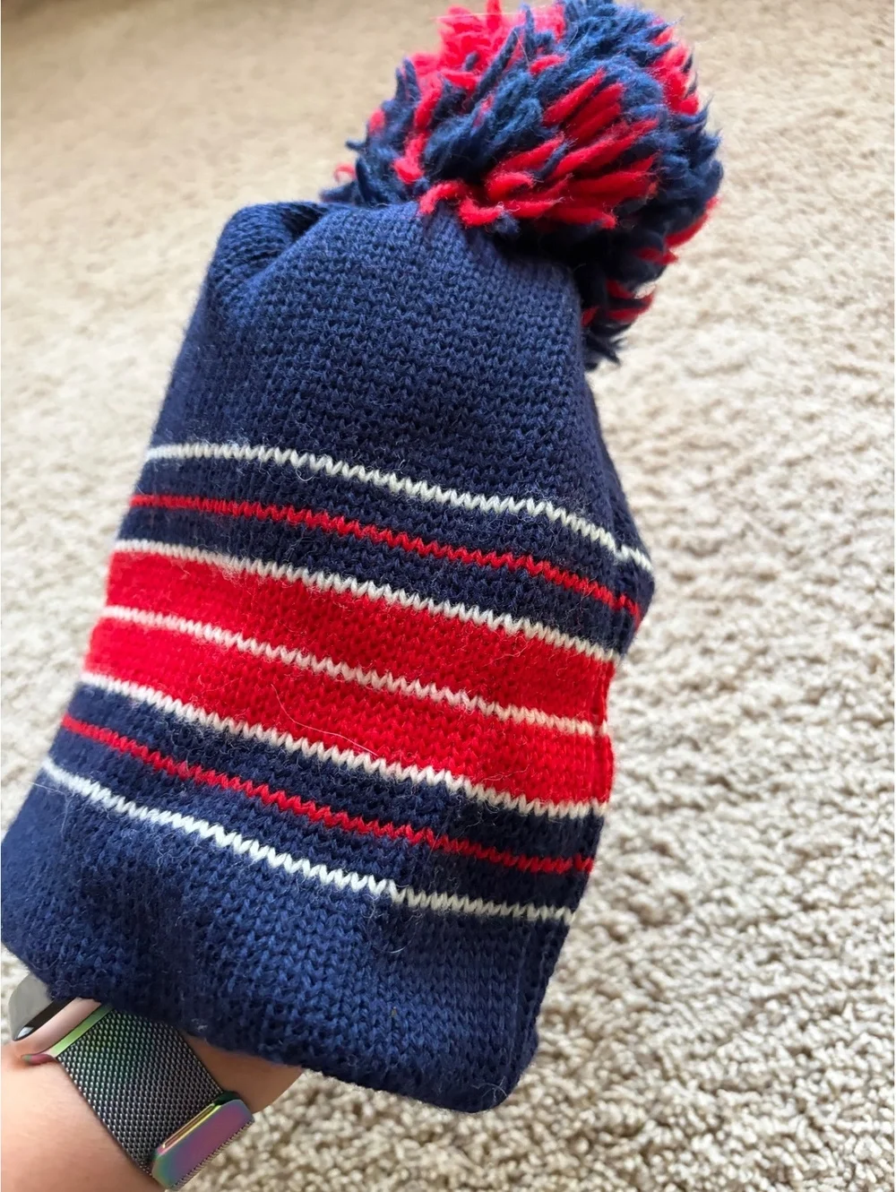 vintage 1970/80s Smiley Brand wool ski beanie classic navy blue red striped pom